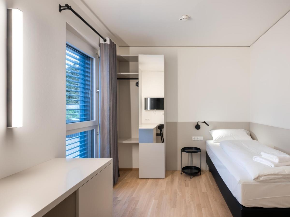 Hotel At Home - Late Arrival Self Check In Graz Exterior photo